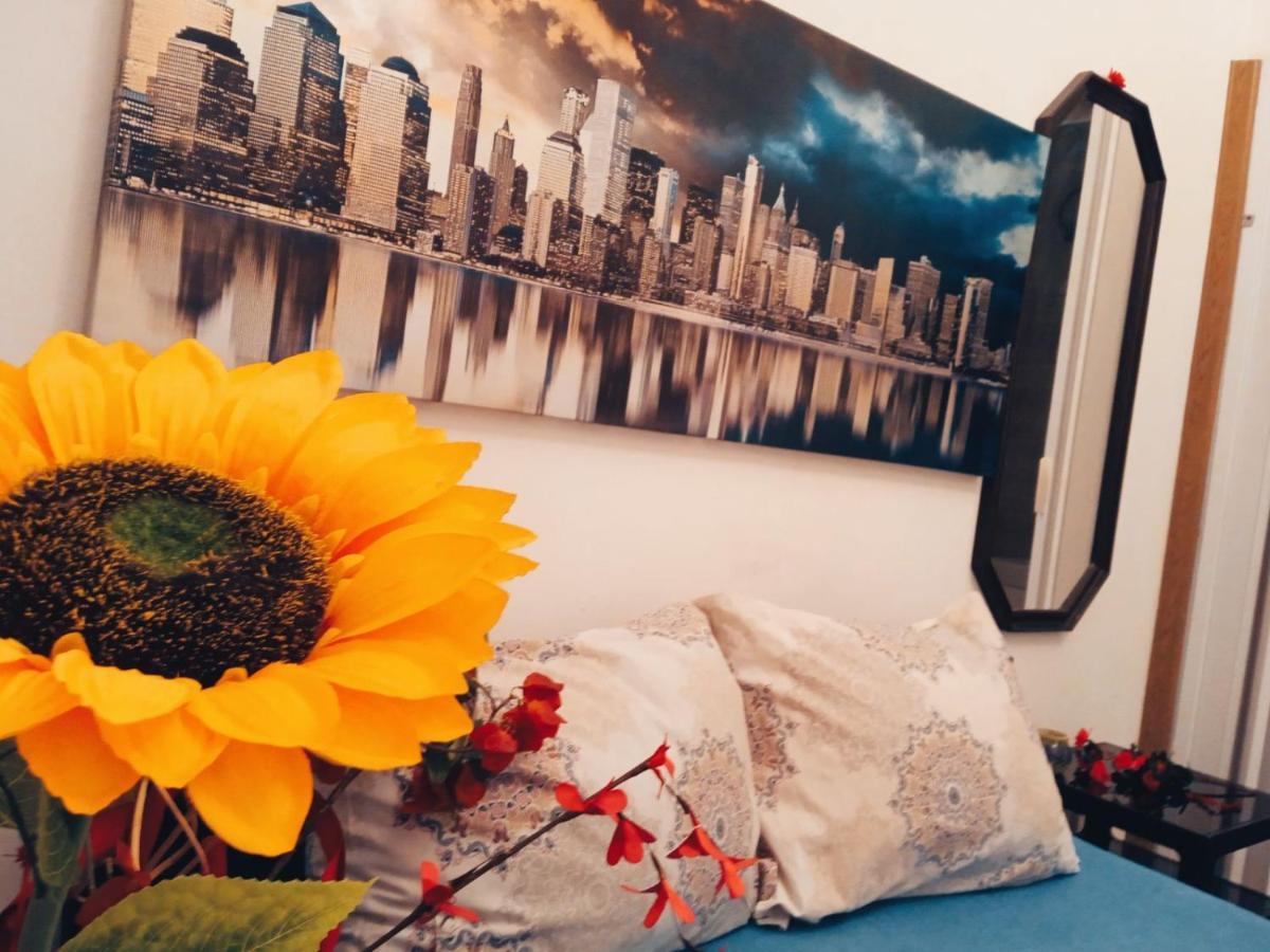 Studio Eva Sajmiste Bagian luar foto